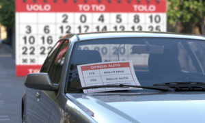 bollo auto non pagato: scopri come dopo 3 anni va in prescrizione e come richiedere subito la cancellazione per evitare problemi.